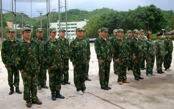 油漆廠家阿里大師精英團隊----齊聚中山國防訓(xùn)練基地